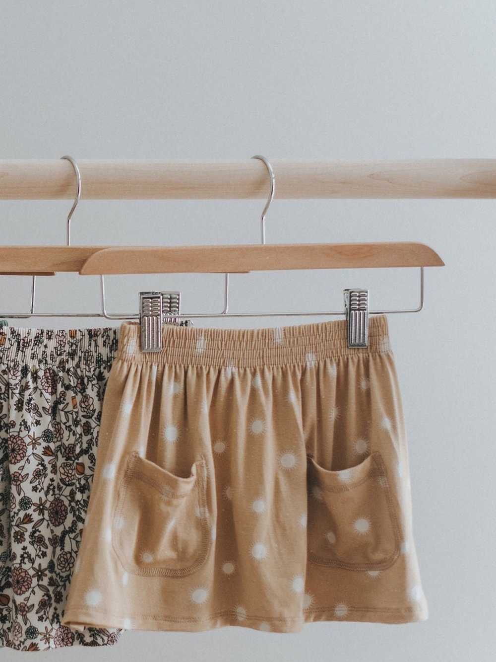 Jax + Lennon Suns Pocket Skirt Tan with Elastic Waist